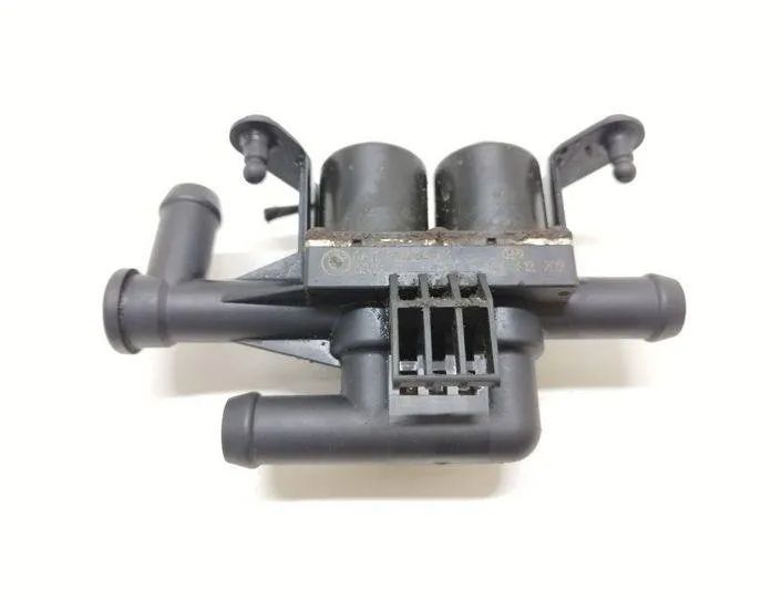 BMW 5 Series F10/F11 (2009-2017) Apkures radiatora vārsts 9119164,64119119164 22692413