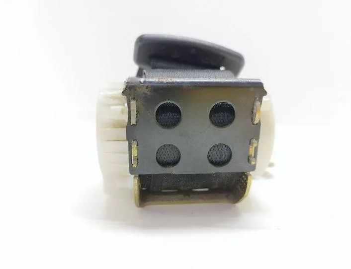 BMW 5 Series E60/E61 (2003-2010) Aizmugurējā kreisā drošības josta 33040666A 22696921