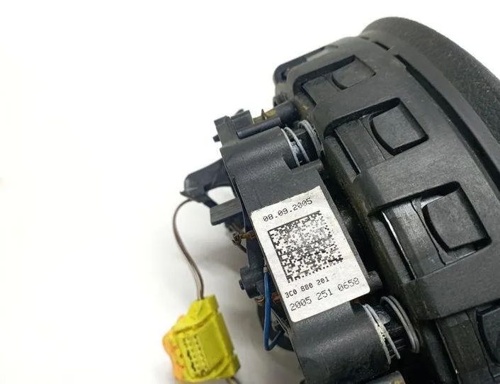 VOLKSWAGEN Passat Variant 1 generation (2010-2024) Steering Wheel Airbag 3C0880201 22727894