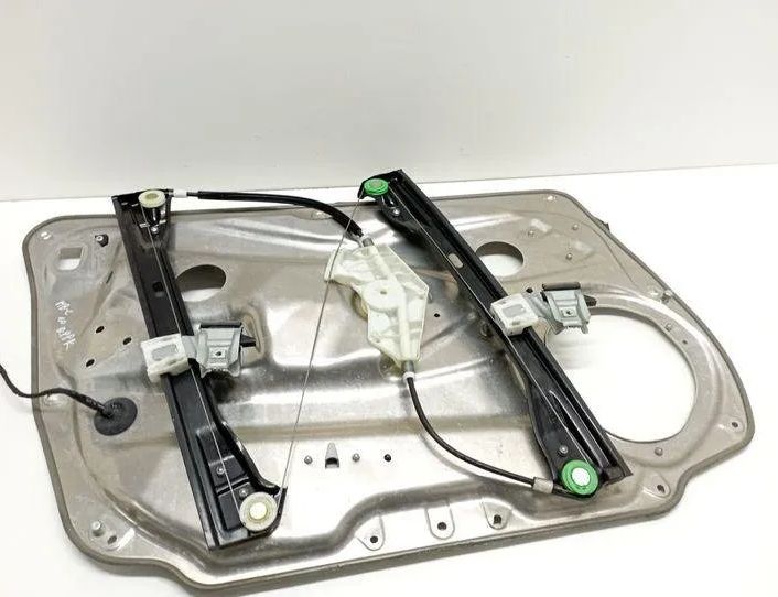 MERCEDES-BENZ C-Class W204/S204/C204 (2004-2015) Rear Right Door Window Regulator A2048201902,A2048210751,A2044400305 22728652