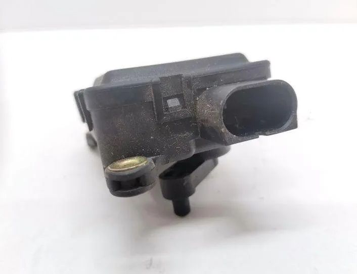 AUDI A6 C5/4B (1997-2004) Salona sildītāja vadības vārsti 4B1820511L,0132801170 23031171