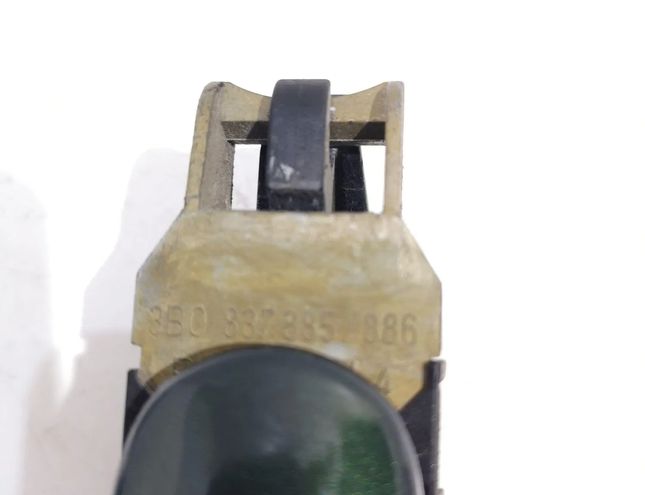 VOLKSWAGEN Passat Variant 1 generation (2010-2024) Наружная ручка задней левой двери 3B0837885 23119947