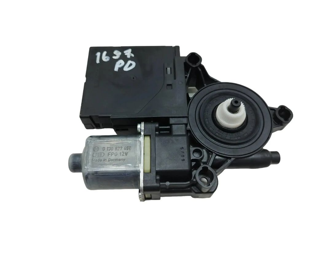 VOLKSWAGEN Passat B7 (2010-2015) Front Right Door Window Control Motor 3AA837462,3AA959702A,3C0959792C 25611947