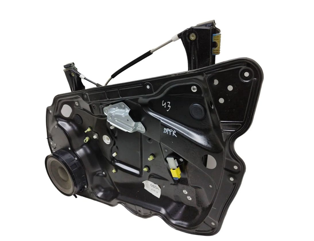 VOLKSWAGEN Passat B6 (2005-2010) Aizmugurējo labo durvju logu pacēlājs 980852120 27810975