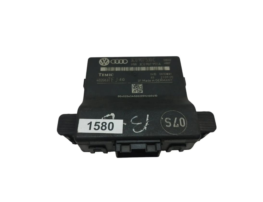 VOLKSWAGEN Passat B6 (2005-2010) Gateway Control Unit 3C0907951A 27815398
