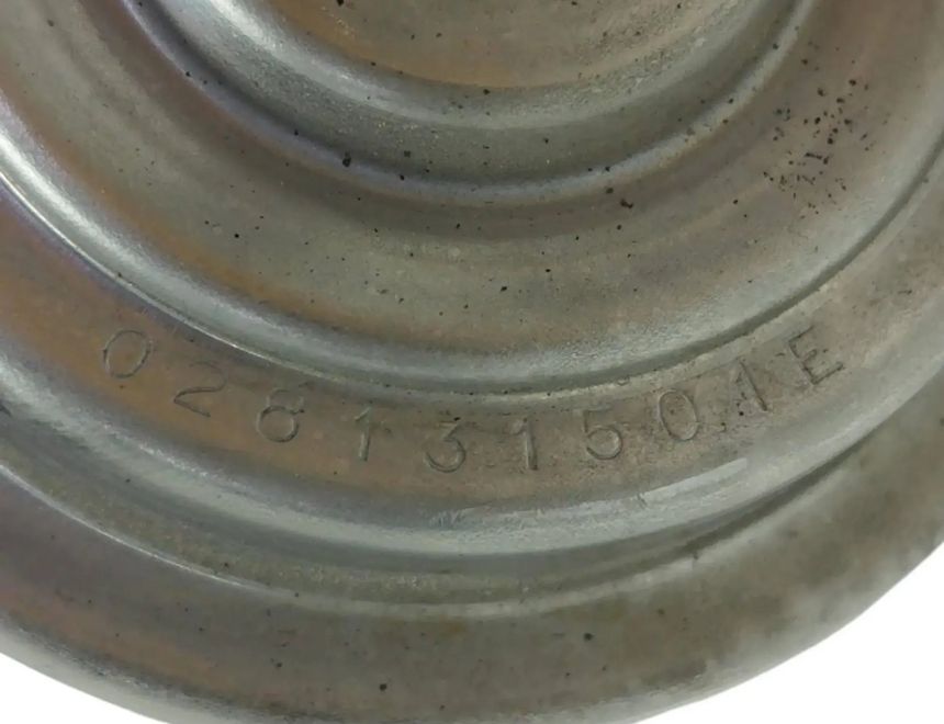 VOLKSWAGEN Passat B5 (1996-2005) EGR Valve 028131501E 27841174