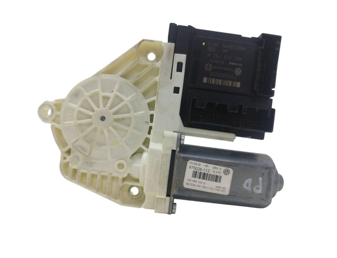 VOLKSWAGEN Passat B7 (2010-2015) Front Left Door Window Regulator Motor 1K0959702Q 28810370