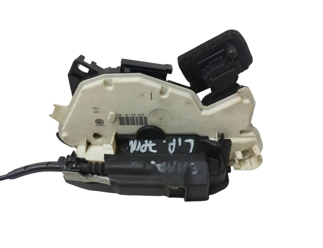 VOLKSWAGEN Golf 7 generation (2012-2024) Priekšējo kreiso durvju slēdzene 5K1837015E 28968935