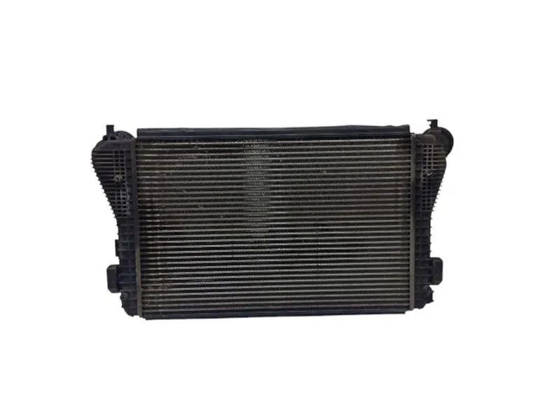 SKODA Octavia 1 generation (1996-2010) Starpdzesētāja/interkūlera radiators 1K0145803 30821146