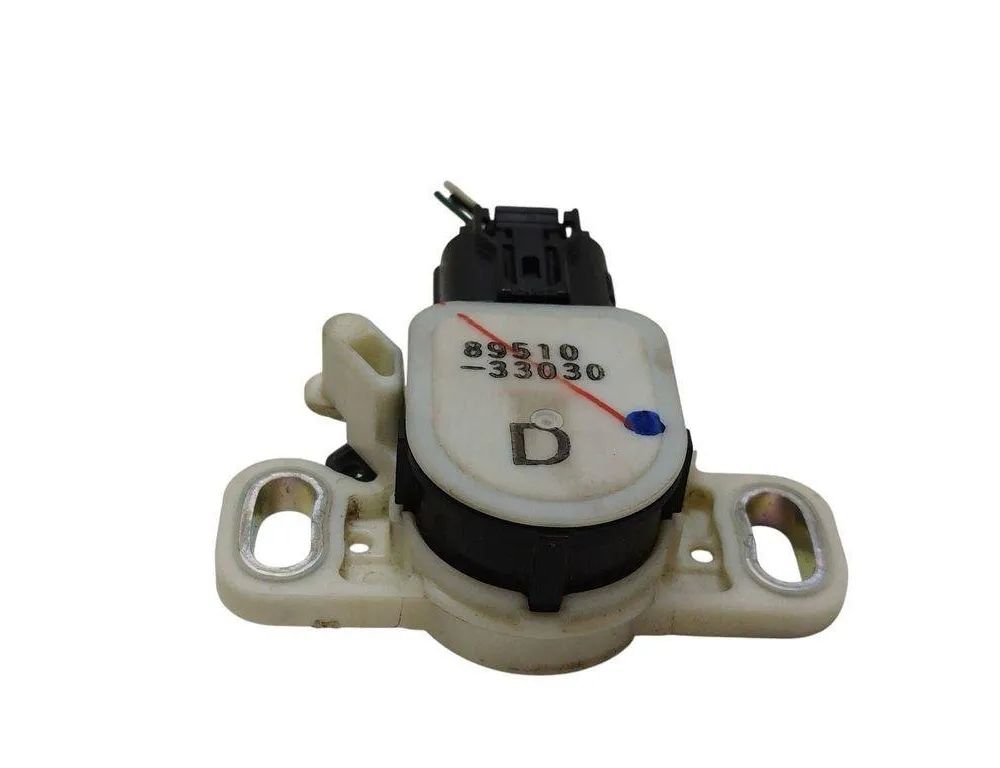 TOYOTA Yaris 3 generation (2010-2019) Bremžu pedāļa sensors Varde 8951033030 30904448