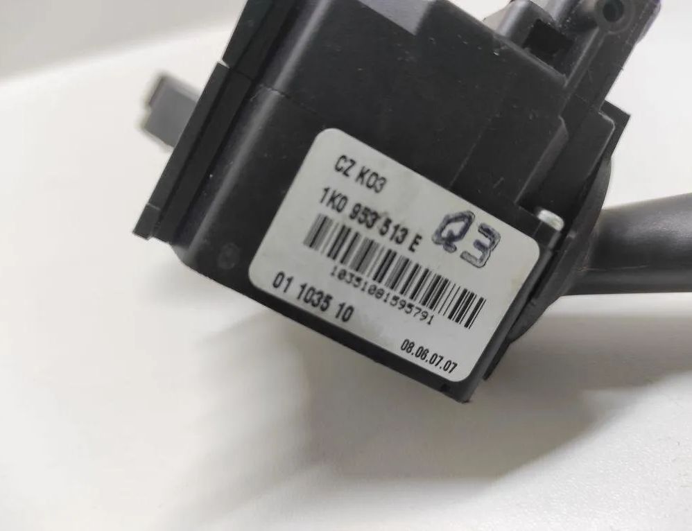 SKODA Octavia 1 generation (1996-2010) Turn switch knob 1K0953513A 31491552