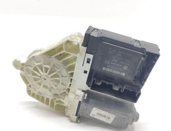 VOLKSWAGEN Passat B5 (1996-2005) Front Left Door Window Regulator Motor 1K0959792L 31586501