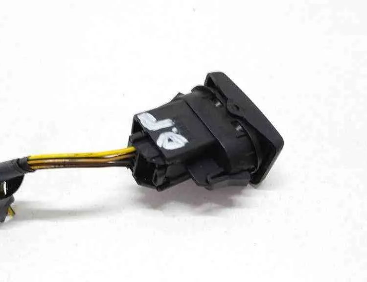 FORD C-Max 1 generation (2003-2010) Rear Right Door Window Control Switch 7M5T14529AA 32591232