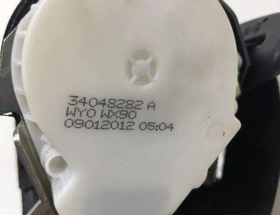 BMW 7 Series F01/F02 (2008-2015) Ремень безопасности задний левый 33017492B 32825485