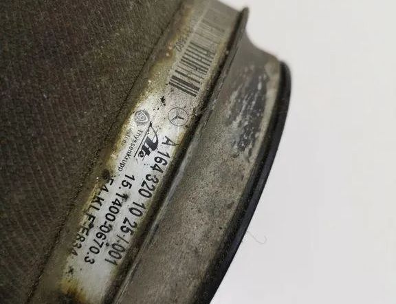 MERCEDES-BENZ GL-Class X164 (2006-2012) Подушка подвески задняя правая A1643201025 32832809