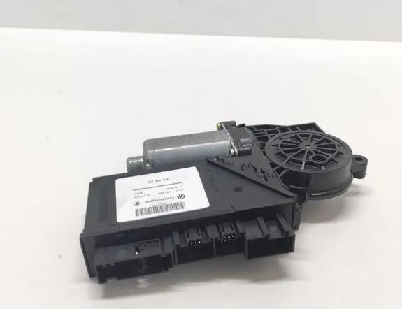 VOLKSWAGEN Touareg 1 generation (2002-2010) Front Left Door Window Regulator Motor 3D1959792 33053565