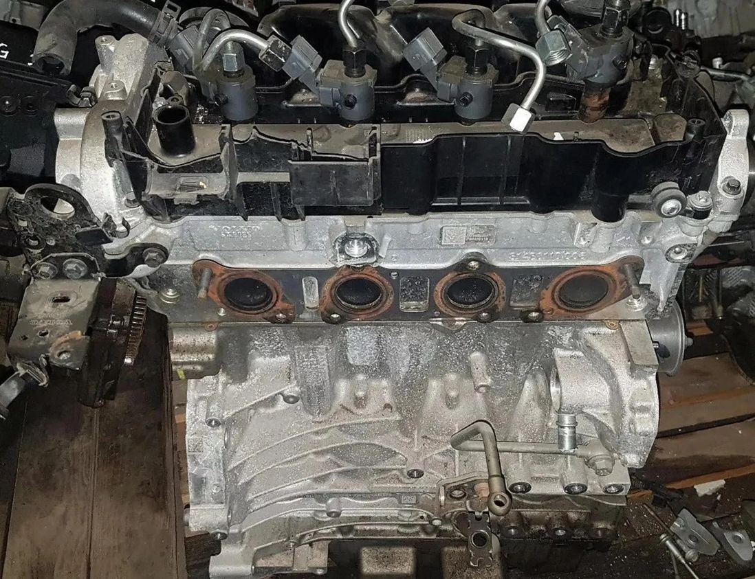 VOLVO V40 Cross Country 1 generation (2012-2020) Dzinējs B4154T4,36010314 30227284