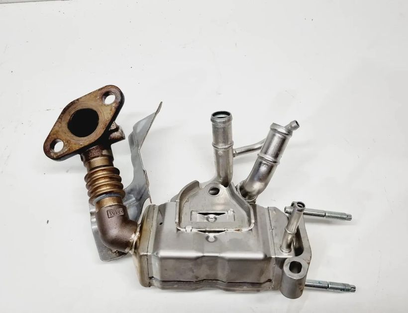 NISSAN Qashqai 2 generation (2013-2023) EGR dzesētājs 147356UA0A 30230933
