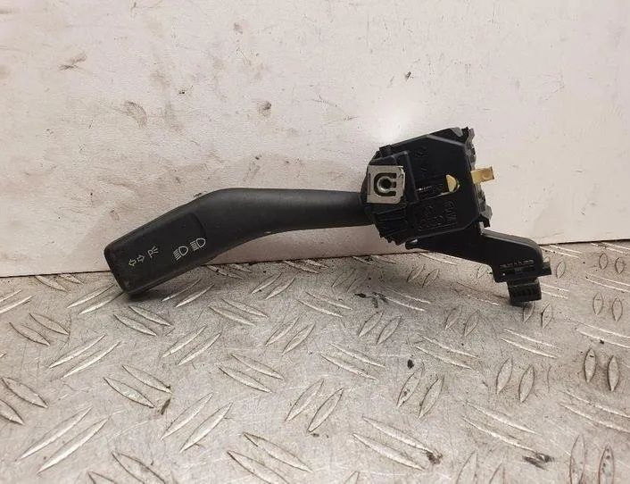 VOLKSWAGEN Golf 5 generation (2003-2009) Pagrieziena rādītāja slēdzis 1K0953513 24163138