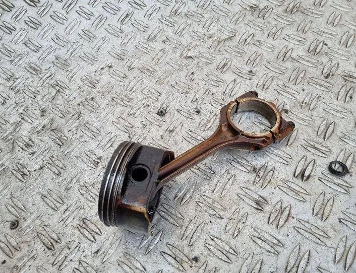 DODGE Caliber 1 generation (2006-2013) Piston BBBB8B,104 24179658