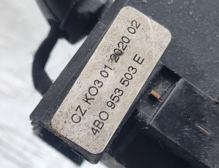 AUDI A6 C5/4B (1997-2004) Indicator Wiper Stalk Switch 8L0953513G,4B0953503H 24182968