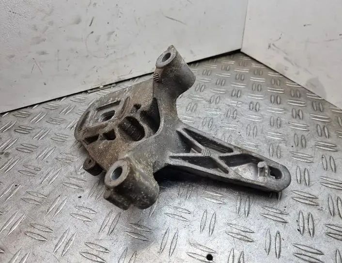 MINI Countryman 1 generation (R60) (2010-2016) Kreisais motora stiprinājums 6788663,22316788663 24186295