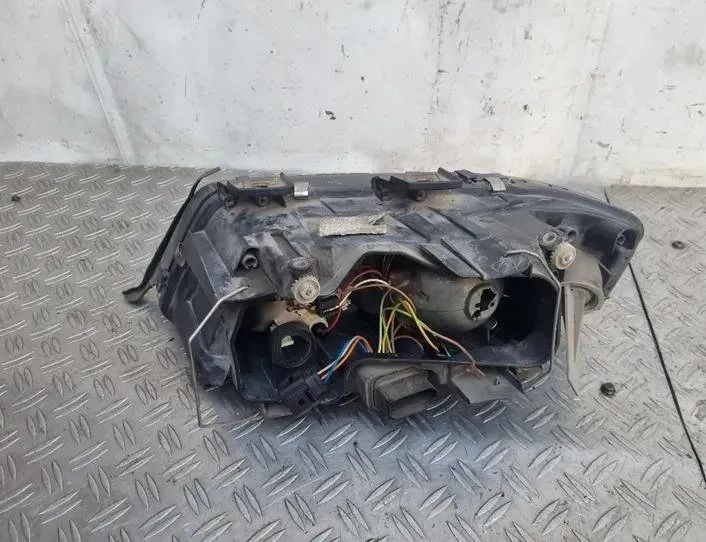 AUDI A6 C5/4B (1997-2004) Priekšējais kreisais lukturis 14846600,279402,14847400 24187204