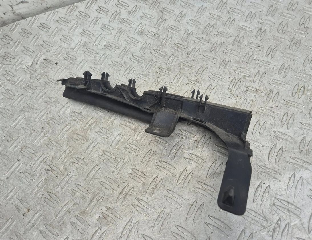 MERCEDES-BENZ E-Class W213/S213/C238/A238 (2016-2024) Other Engine Compartment Parts A2138310600 25864563