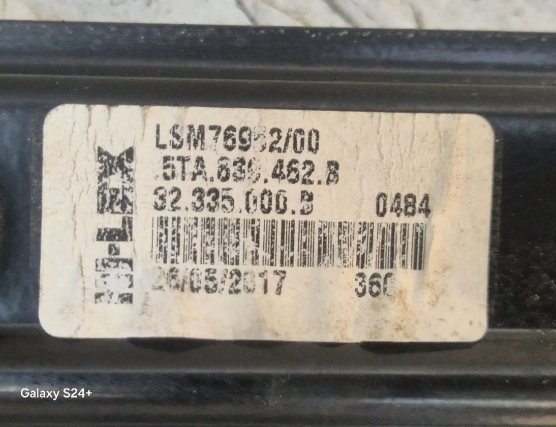 VOLKSWAGEN Touran 3 generation (2015-2023) Rear Right Door Window Regulator 5TA839462B,5TA839462B,5Q0959802A 27269209