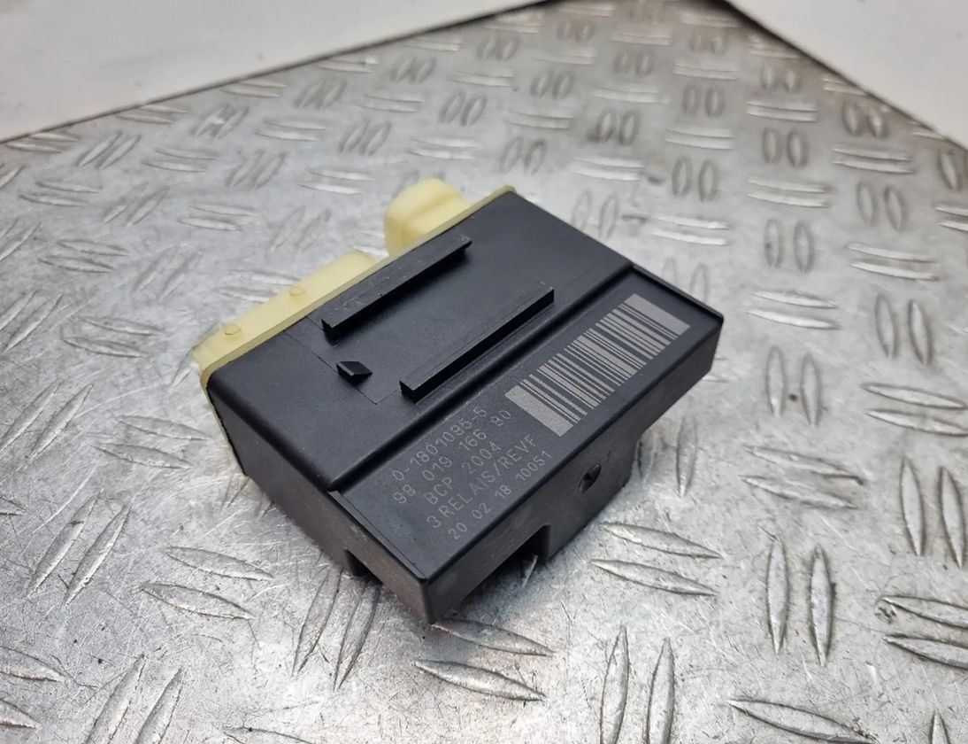 CITROËN C4 Spacetourer 1 generation (2018-2023) Coolant fan relay 9801916680 27437350