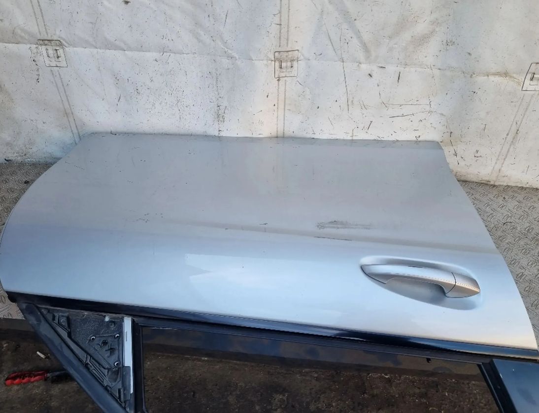 MERCEDES-BENZ C-Class W204/S204/C204 (2004-2015) Передняя правая дверь A2047220210 27629884