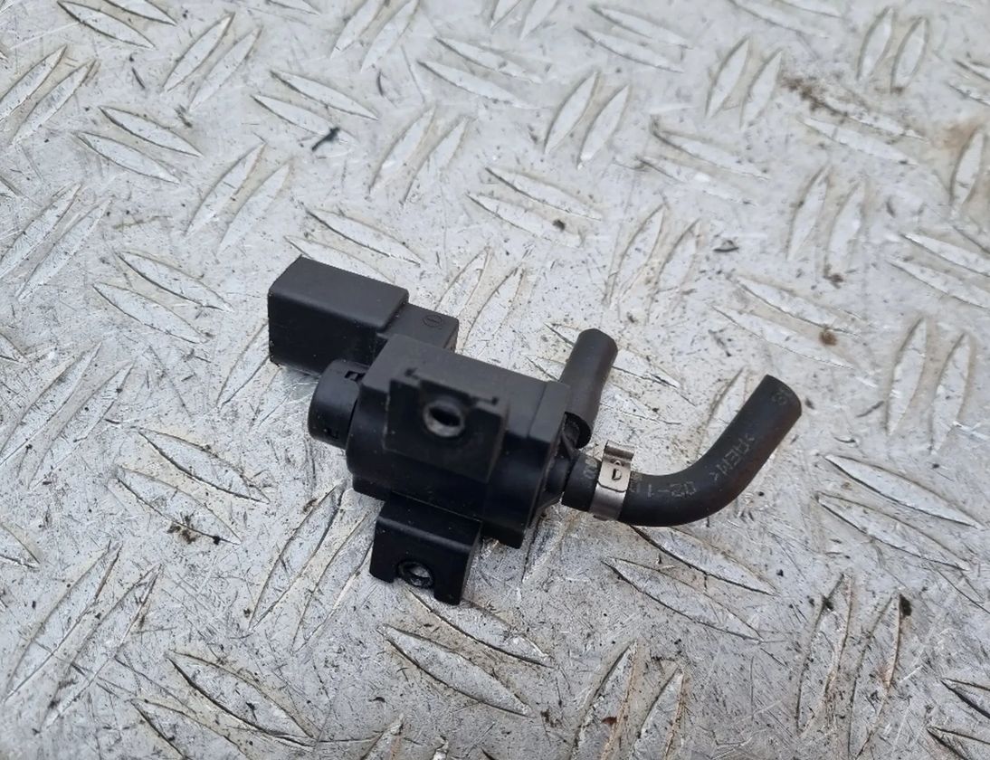 VOLKSWAGEN Passat CC 1 generation (2008-2017) Соленоидный клапан 037906283D,72809800,08T085 27743825