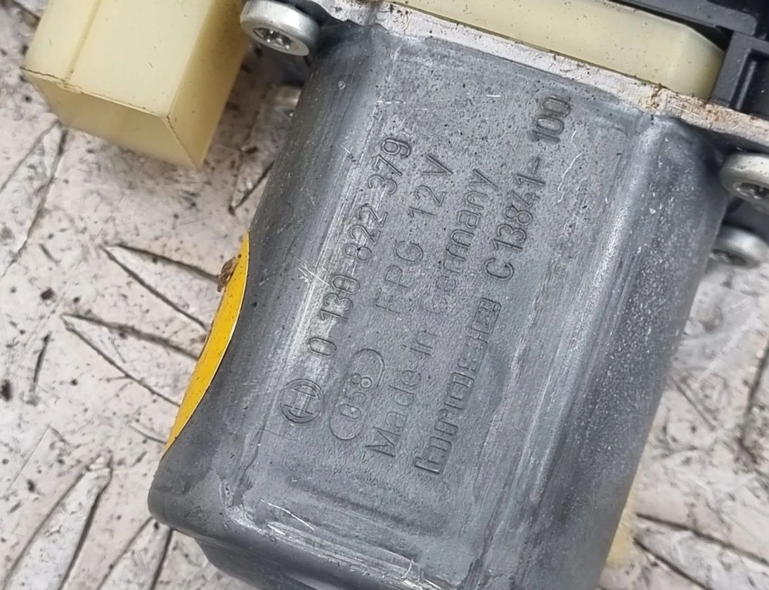 VOLKSWAGEN Golf 7 generation (2012-2024) Стеклоподъемник передней левой двери D15912102,0130822379,5Q0959801B 27988469