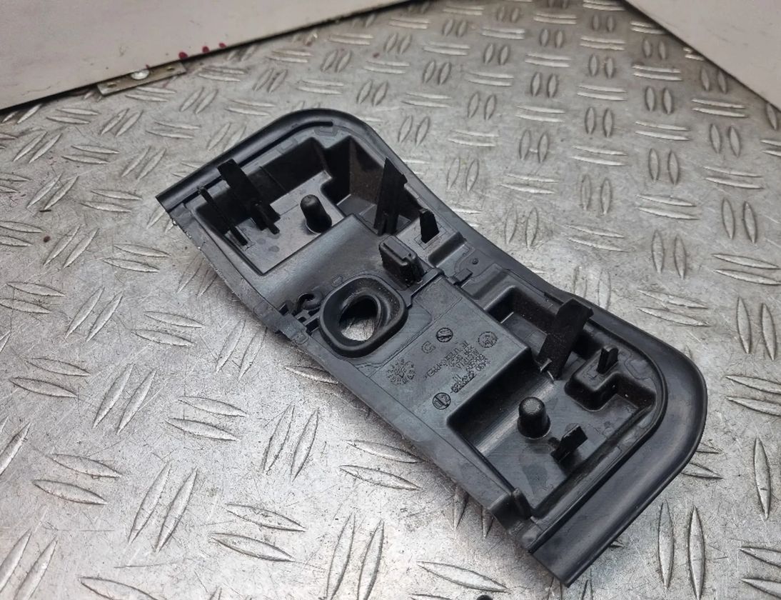 BMW X1 E84 (2009-2015) Motora nodalījuma daļas 6769328,34306769328,58650910 27994134