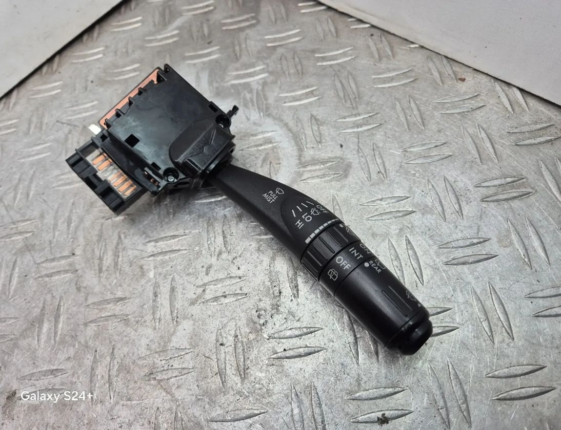 SUBARU Forester SH (2007-2013) Управление стеклоочистителями 17A164 28096429