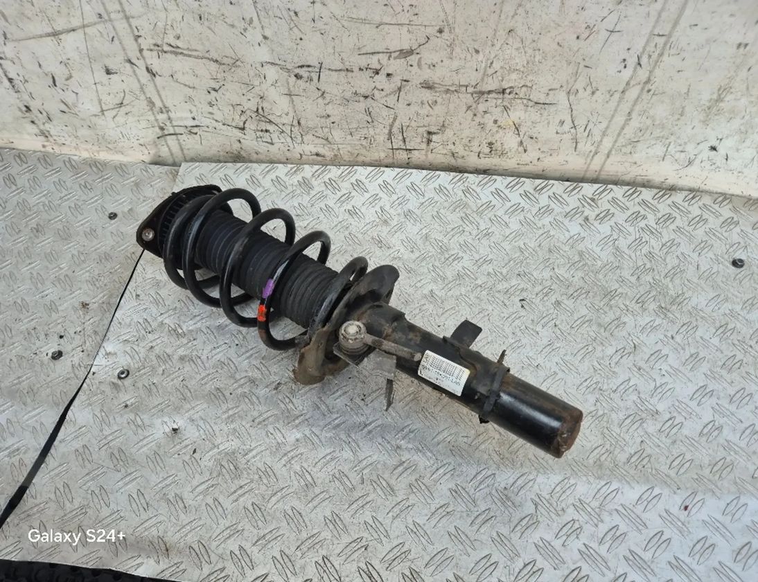 FORD Focus 3 generation (2011-2020) Front Left Shock Absorber BV6118K001LAB 28173349