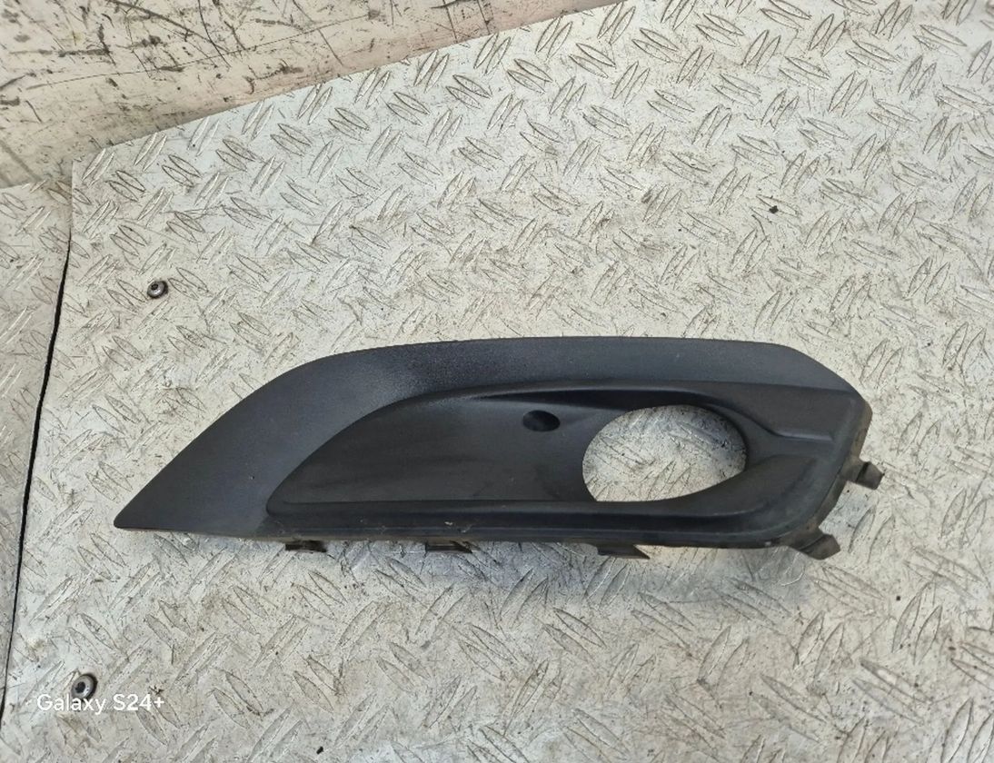 OPEL Crossland X 1 generation (2017-2023) Одделка противотуманай фары 39097381 28455136