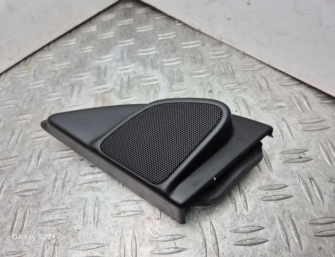 VOLVO XC60 1 generation (2008-2017) Front Left Door Loudspeaker 30781065,30761585 29397499