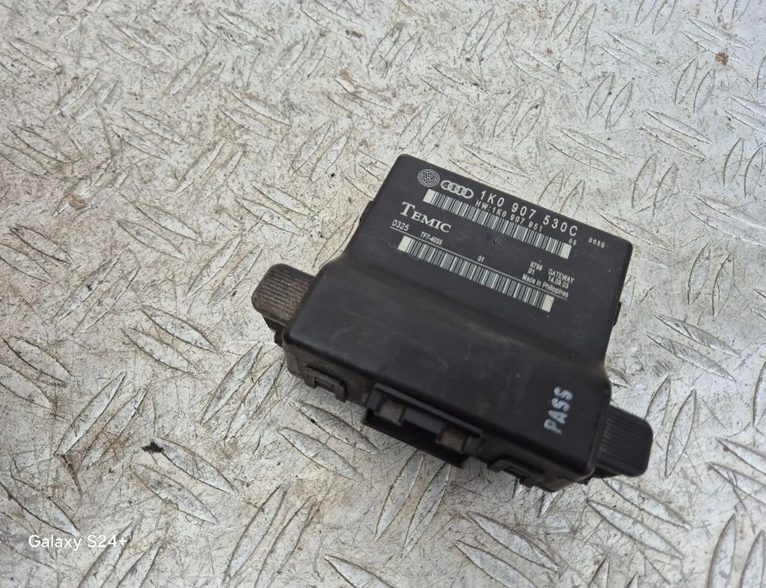 VOLKSWAGEN Touran 1 generation (2003-2015) Gateway блок 1K0907530C 30106095