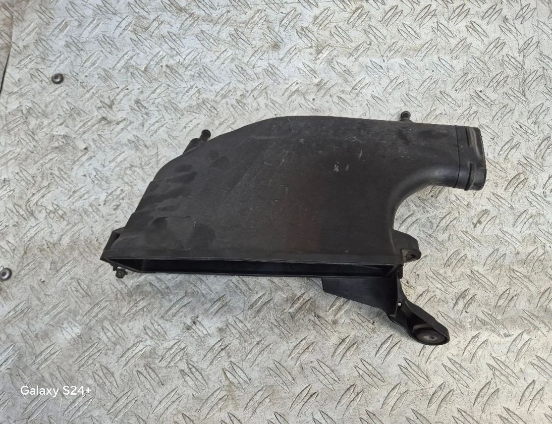 MERCEDES-BENZ C-Class W204/S204/C204 (2004-2015) Air Filter Box A6420903101 30487395