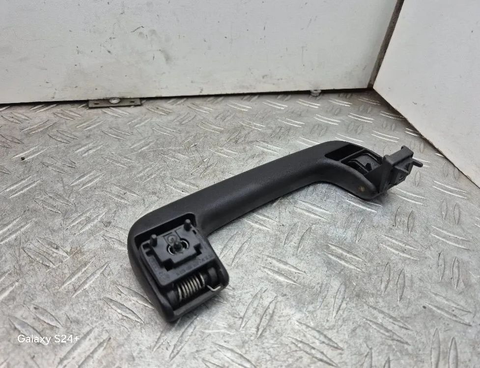 AUDI Q7 4L (2005-2015) Front Right Roof Handle 8P0857607K 31644195