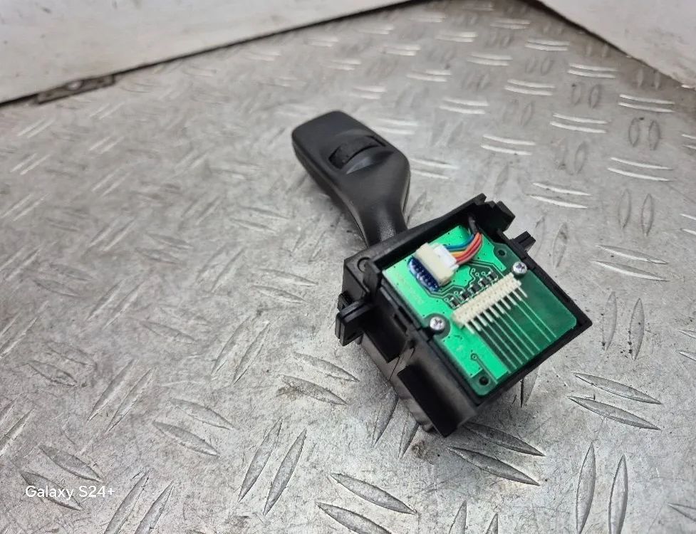 FORD Mondeo 4 generation (2007-2015) Stikla tīrītāja rokturis 6G9T17A553AE 31991677