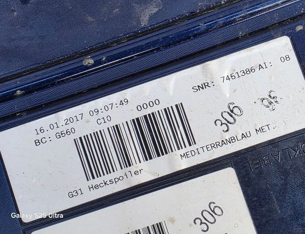 BMW 5 Series G30/G31 (2016-2023) Rear glass spoiler 7390379,51627390379 32829348