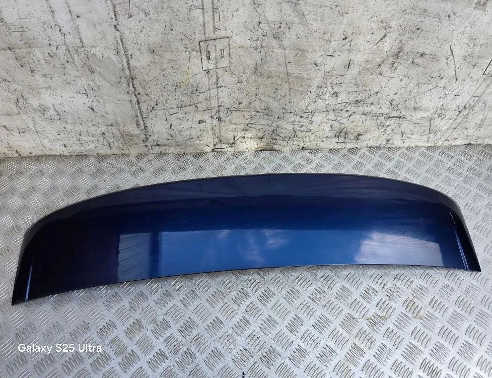 BMW 5 Series G30/G31 (2016-2023) Rear glass spoiler 7390379,51627390379 32829348