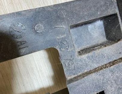 BMW 7 Series E65/E66 (2001-2008) Левый держатель заднего бампера 7123797 22248975