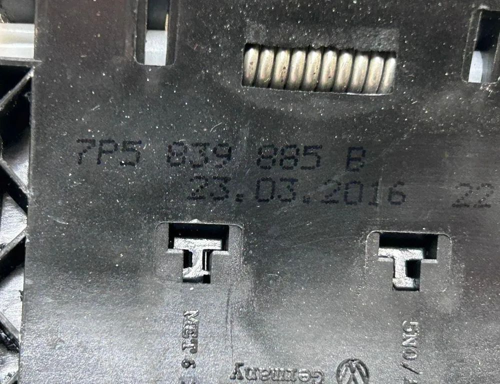 PORSCHE Cayenne 958 (2010-2018) Кронштейн ручки передней правой двери 7P0837017 31417070