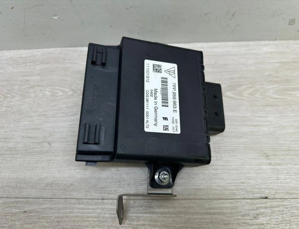 PORSCHE Cayenne 958 (2010-2018) Invertors 7PP959663E 31420882