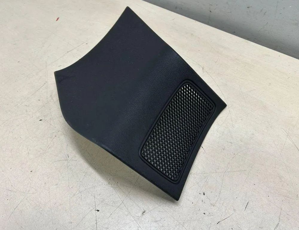 PORSCHE Cayenne 958 (2010-2018) Right Side Pillar Trim 7P5867246 31422382