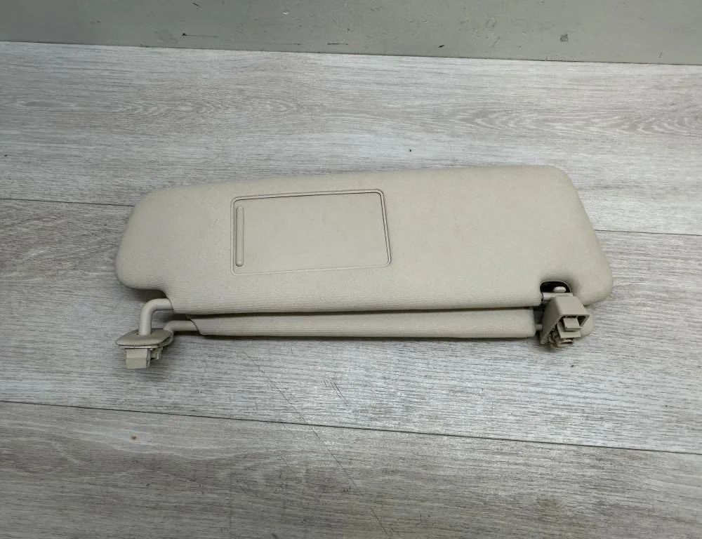 VOLKSWAGEN Touareg 2 generation (2010-2018) Right Side Sun Visor 7P0857552 31425194