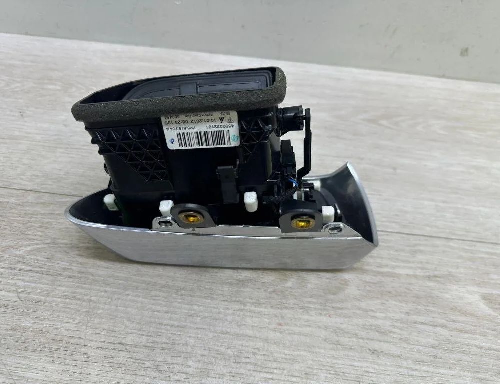 PORSCHE Cayenne 958 (2010-2018) Вентиляционные отверстия в приборной панели 95855270401,7P5819704A 31425325